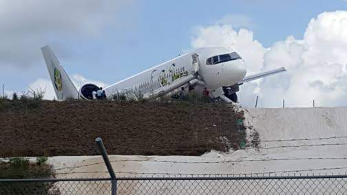 TEN PASSENGERS INJURED AS A FLY JAMAICA JET CRASH-LANDED IN GUYANA ...